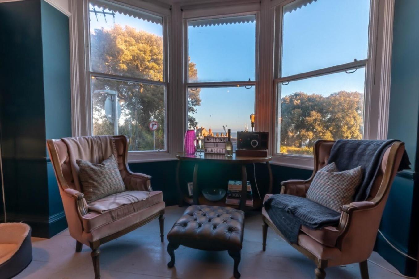 Victorian Apartment With Sea Views By Adliv Host Рамсгейт Екстериор снимка